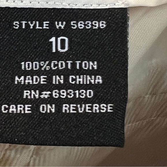 Willi Smith Size 10 Brown & White Pin Striped Capris - Picture 7 of 8